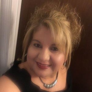 Meet your Posher, Nancy lee